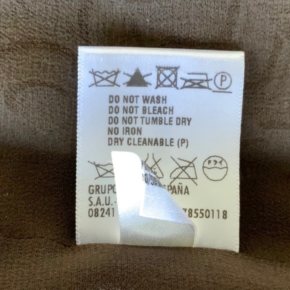 Escada elegant jacket and skirt set - Picture 7 of 13